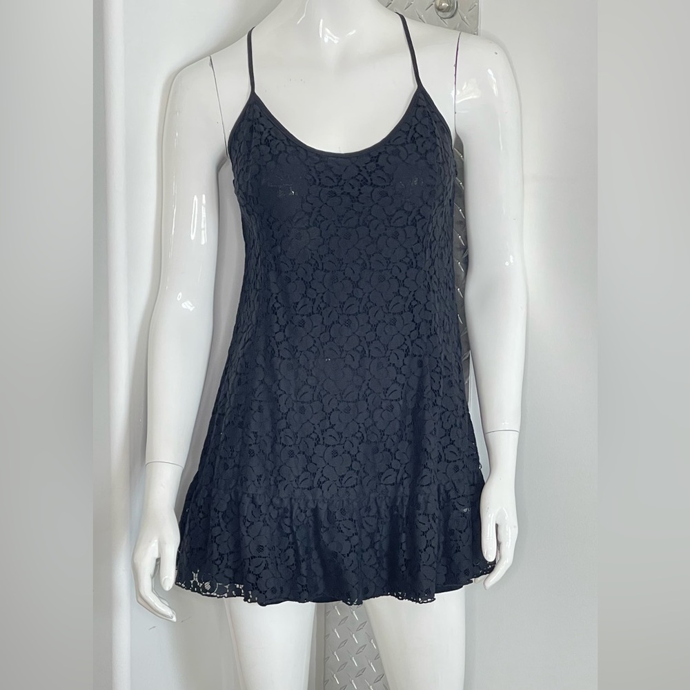 Lace Aritzia summer dress